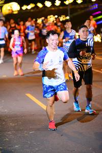 BIB: 809, 43945
                            <button type="button" onclick="openModal(22972445)" class="btn btn-primary btn-sm float-right btn-popup" data-toggle="modal" data-target=".modal-high-quality">
                        <i class="fas fa-shopping-cart"></i> Add to Cart
                    </button>
                                            <button type="button" onclick="isThisMe(22972445, true)" class="btn btn-success btn-sm float-right btn-popup btn-isme hidden" data-toggle="tooltip" data-placement="bottom" title="นี่คือรูปของคุณใช่ไหม คลิกที่นี่เพื่อเอาเข้าอัลบั้ม">
                        <i class="fas fa-plus"></i> Add to album
                    </button>
                    <button type="button" onclick="isThisMe(22972445, false)" class="btn btn-warning btn-sm float-right btn-popup btn-isnotme hidden">
                        <i class="fas fa-ban"></i> Remove from album
                    </button>